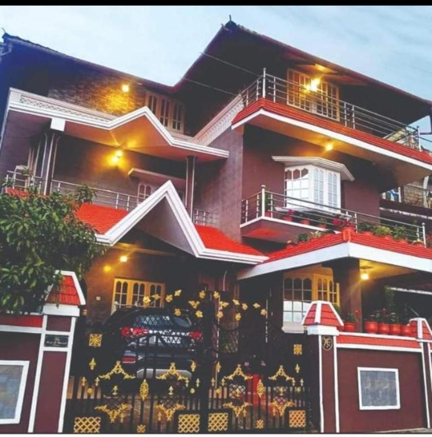 Coorg Homeland Homestay -With Kitchenette Madikeri Esterno foto