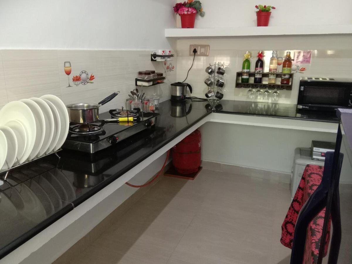 Coorg Homeland Homestay -With Kitchenette Madikeri Esterno foto
